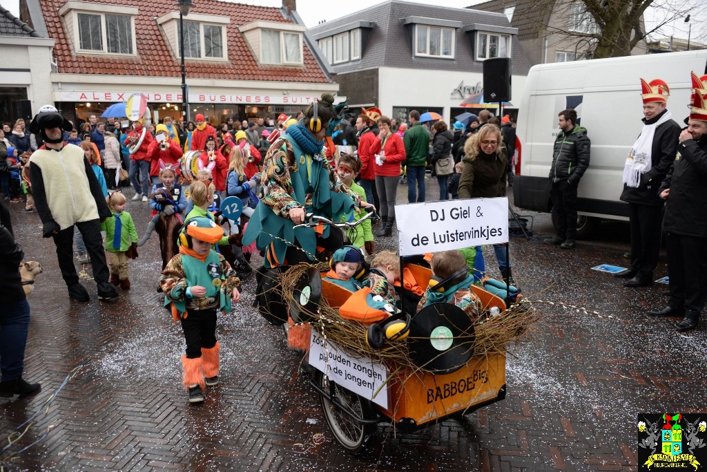 ../Images/Kinderoptocht 2017 093.jpg